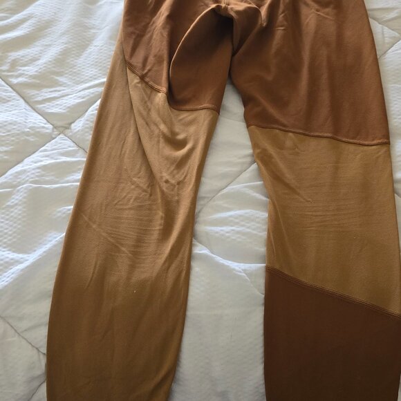 Lululemon Nulu Color Block High-Rise Tight 25" Copper Brown / Bold Beige 6 - Picture 3 of 5